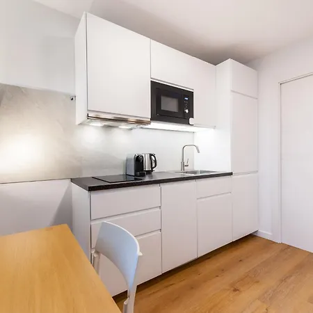 Na Skwerze Apartman *