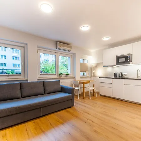 Na Skwerze Apartmán