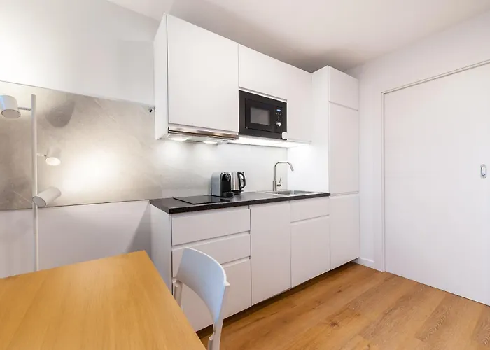 Na Skwerze Apartmán *